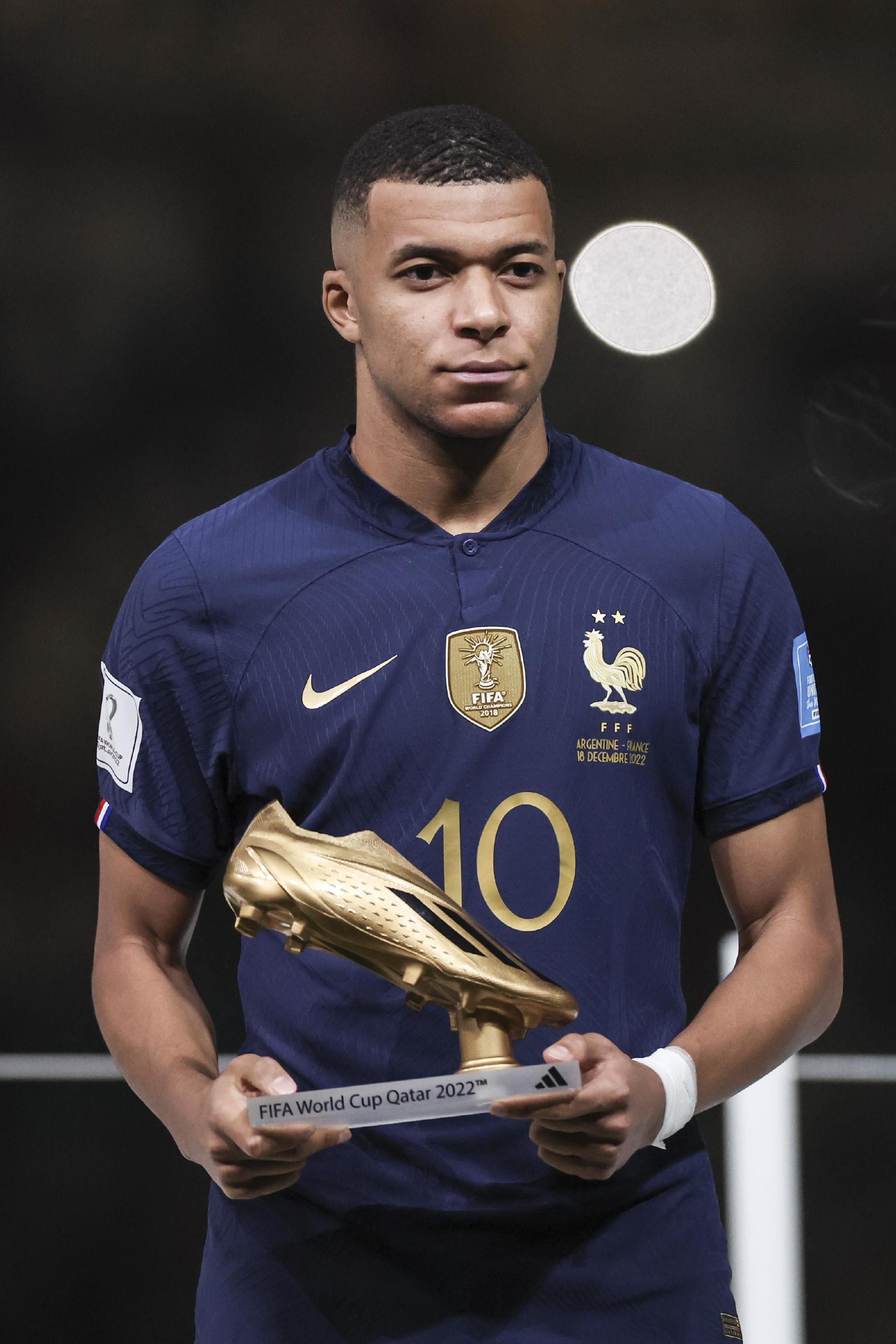 但队友为其 但队友为其